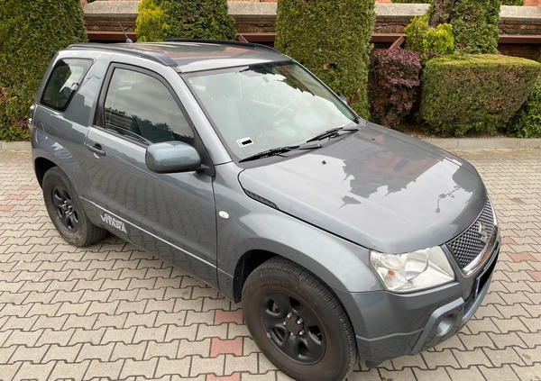 Suzuki Grand Vitara cena 24900 przebieg: 260000, rok produkcji 2008 z Zwoleń małe 121